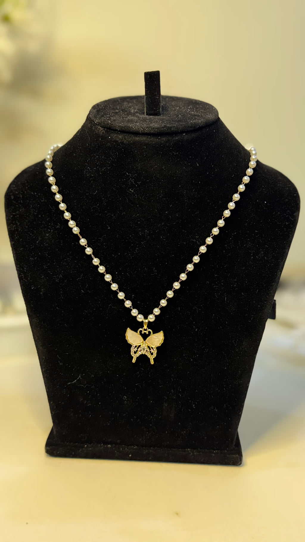 Pearl Chain Gold Butterfly Pendant Necklace - Original 1 - Shop Aizel