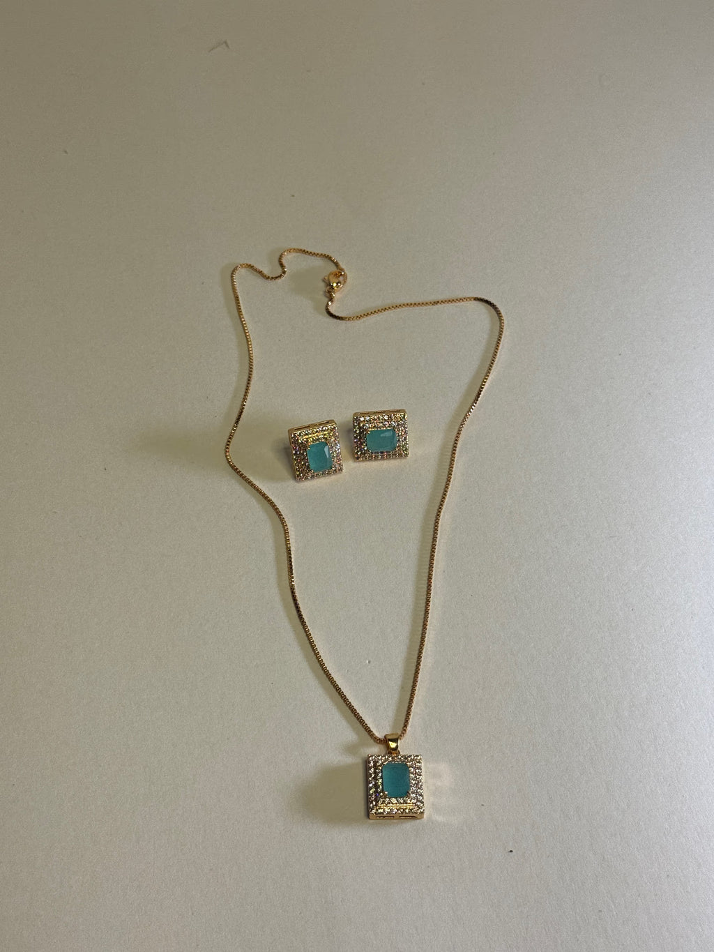 Exclusive Pendant Set (KD-7) - View 1 - Shop Aizel