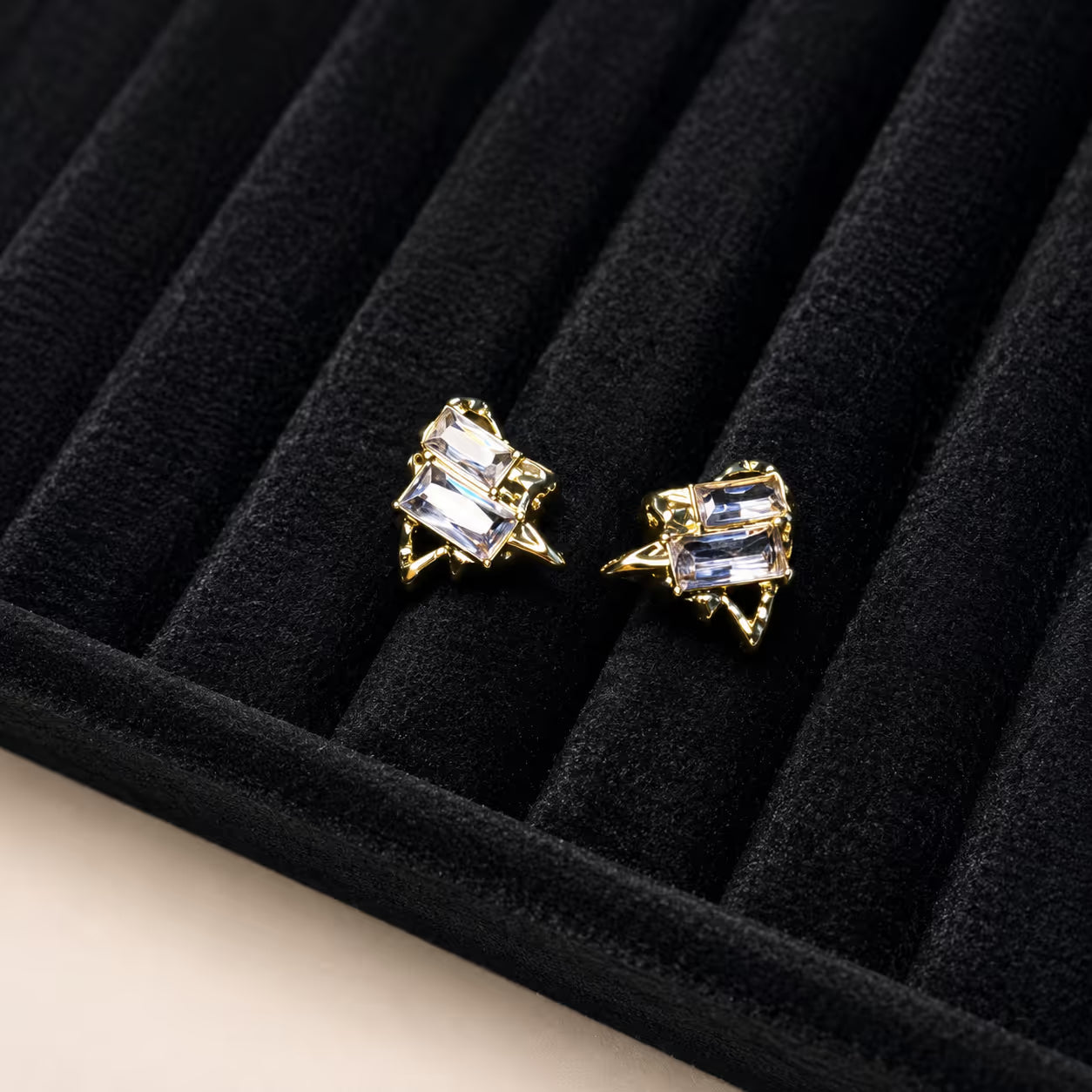 Blue Crystal Textured Gold Stud Earrings - View 4 - Shop Aizel