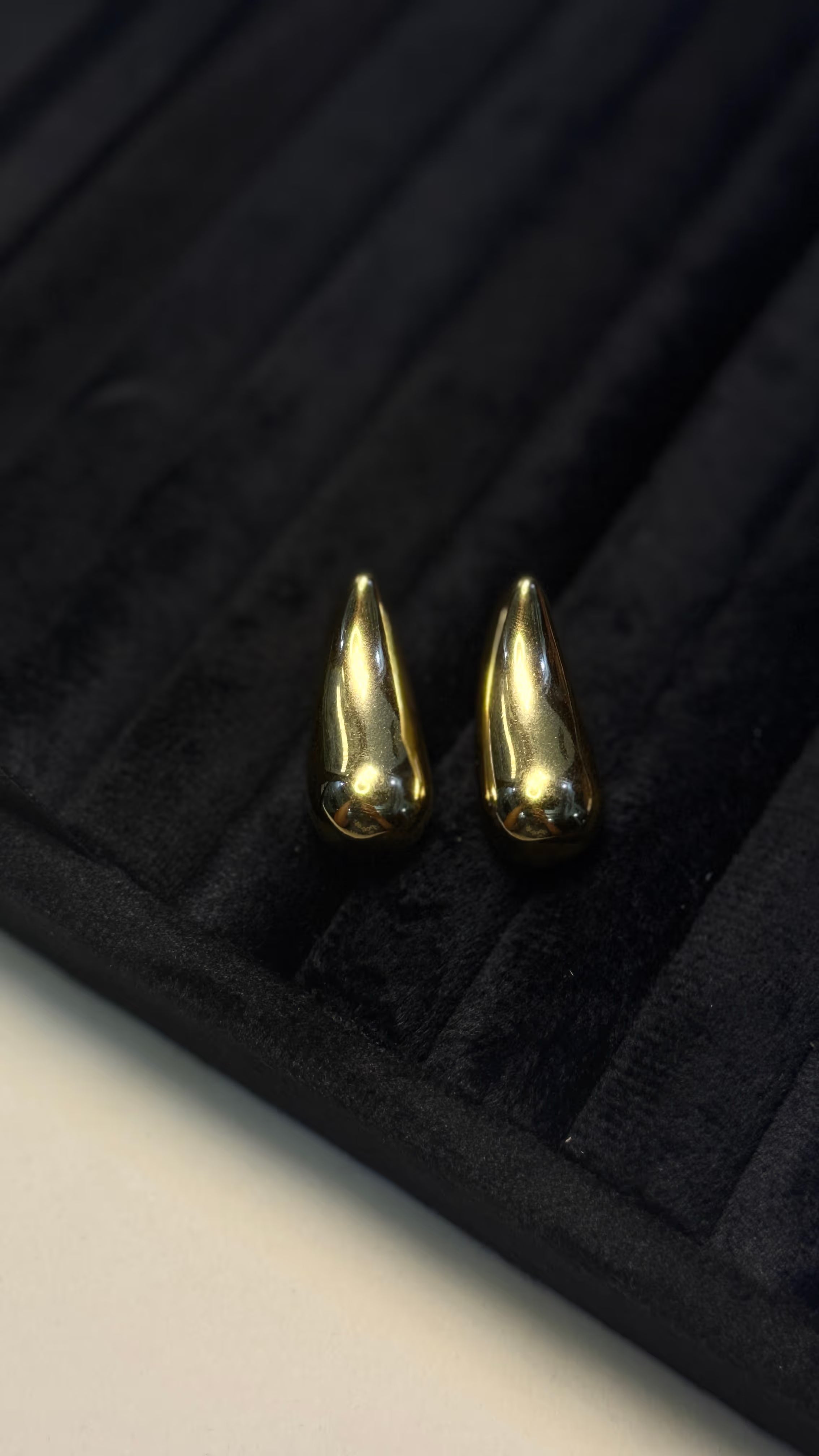 Polished Gold Teardrop Earrings - View 3 - Shop Aizel
