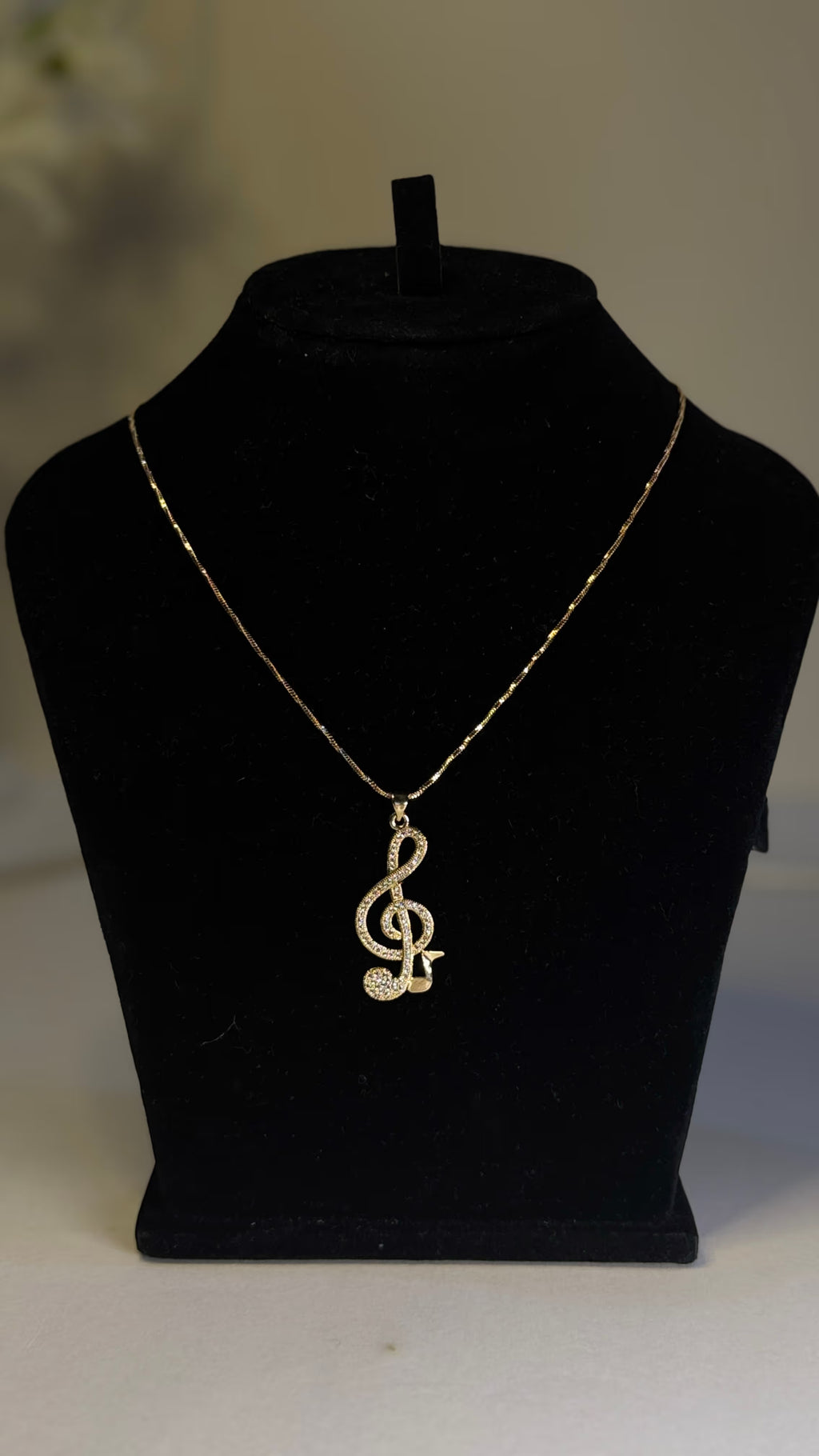Crystal Music Note Pendant Necklace - Original 1 - Shop Aizel