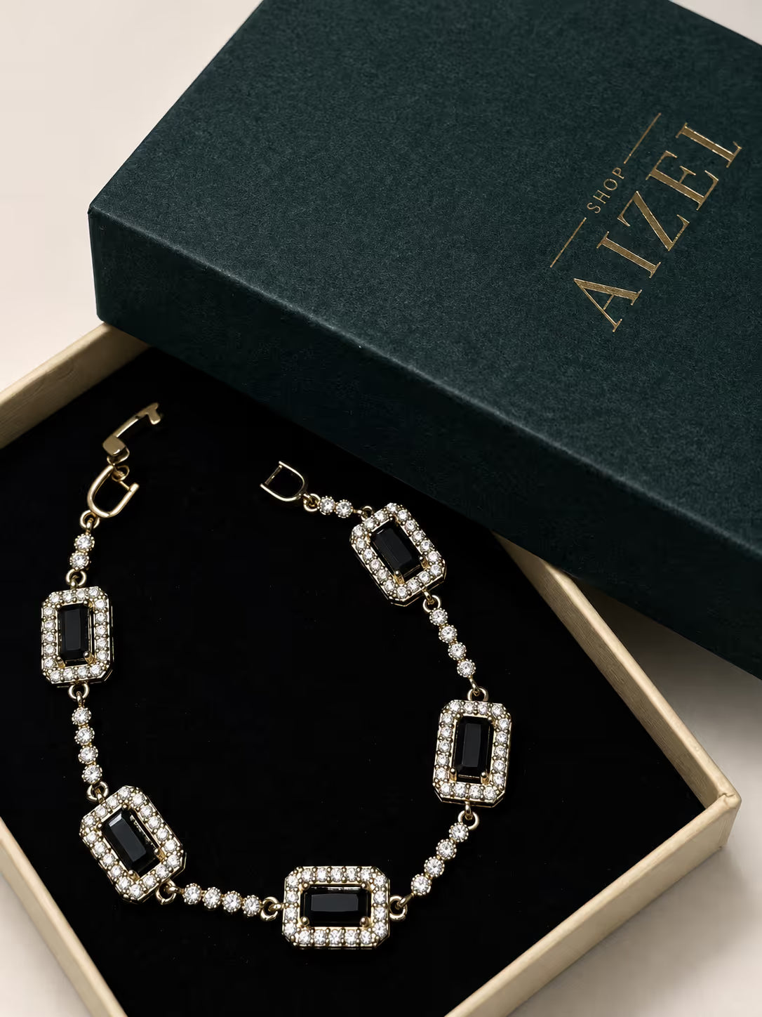 Gold Onyx Rectangular Link Bracelet - View 3 - Shop Aizel