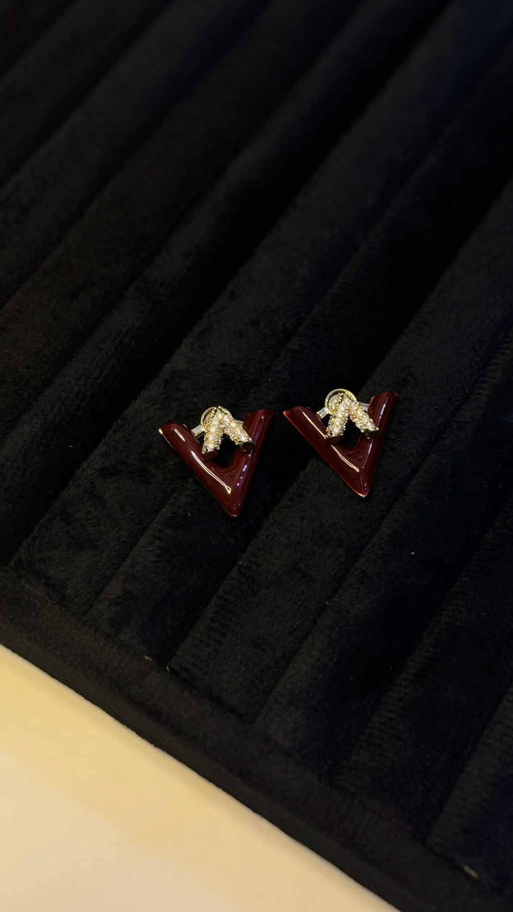 Burgundy Enamel V-Shape Stud Earrings - View 4 - Shop Aizel