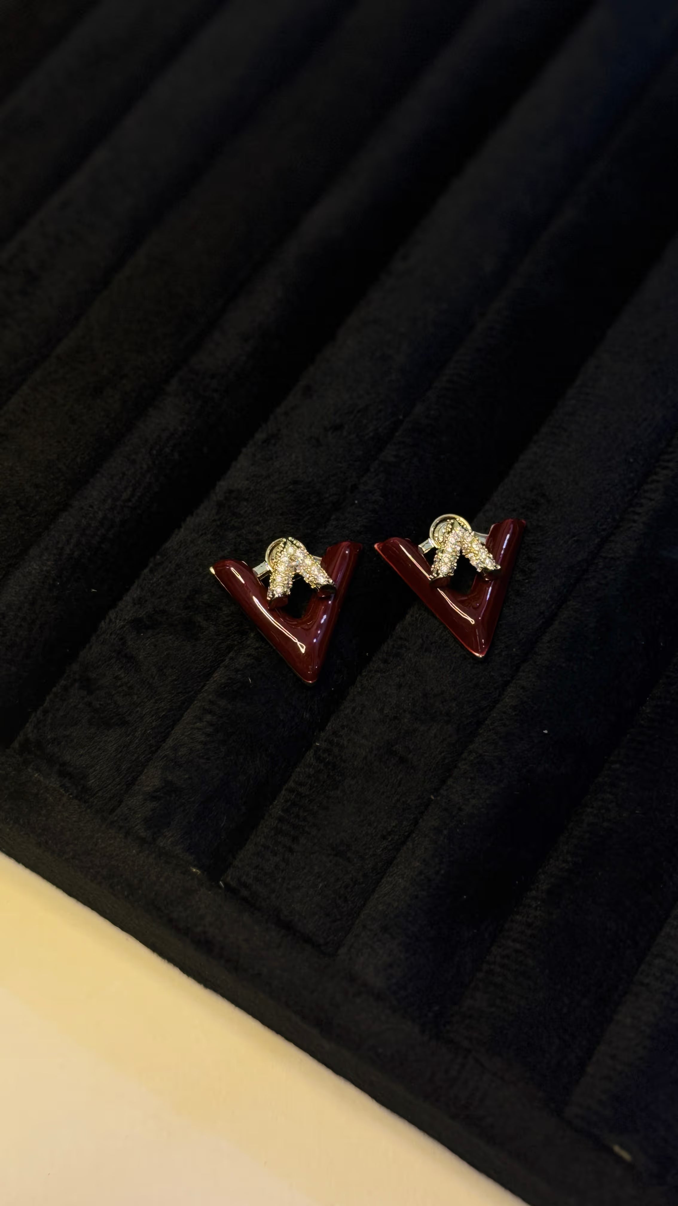 Burgundy Enamel V-Shape Stud Earrings - View 4 - Shop Aizel