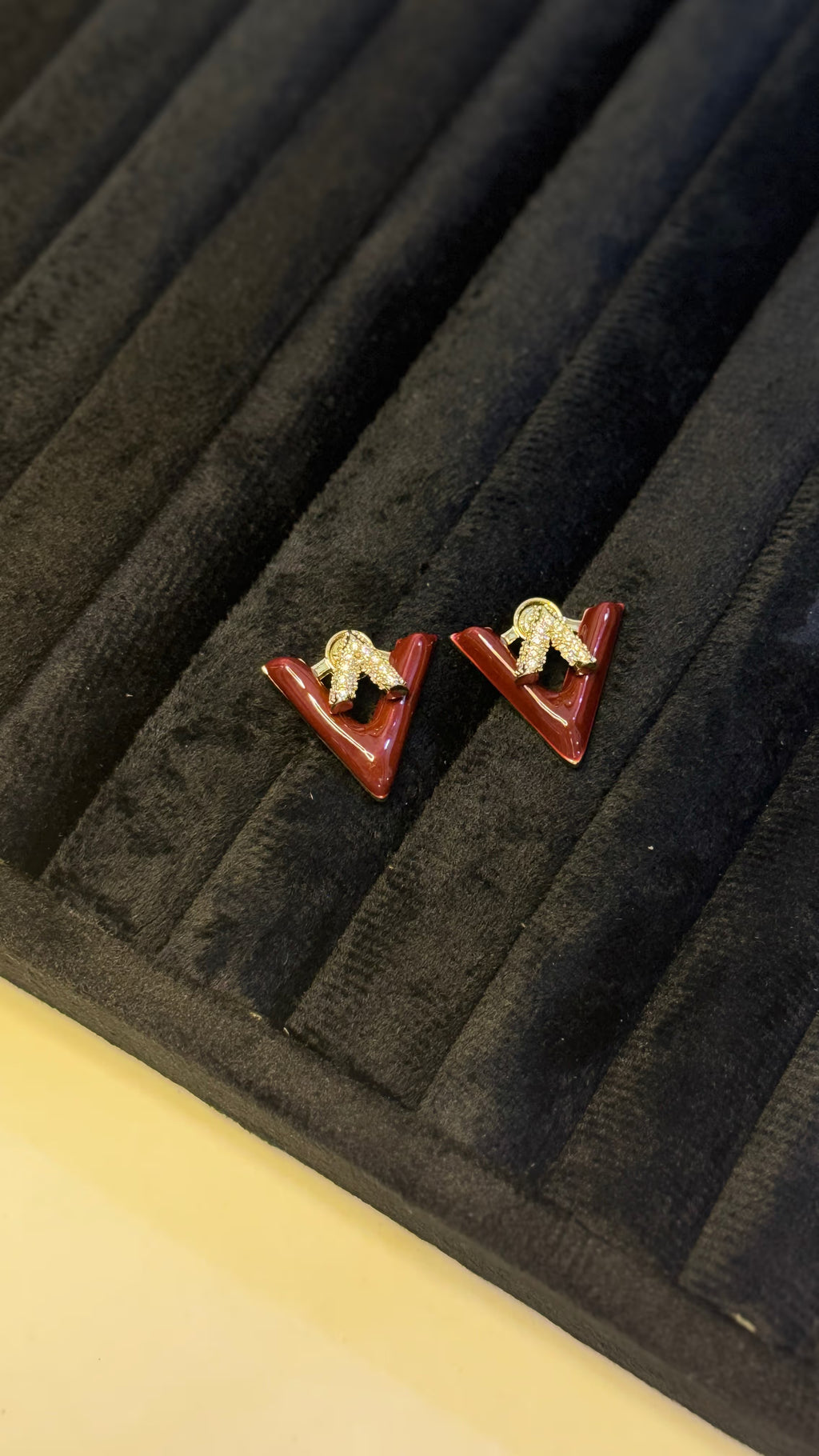 Burgundy Enamel V-Shape Stud Earrings - View 6 - Shop Aizel
