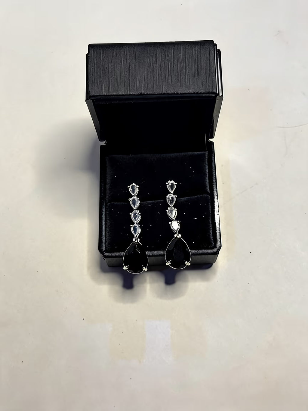 Silver-Tone Black Teardrop Necklace & Earring Set