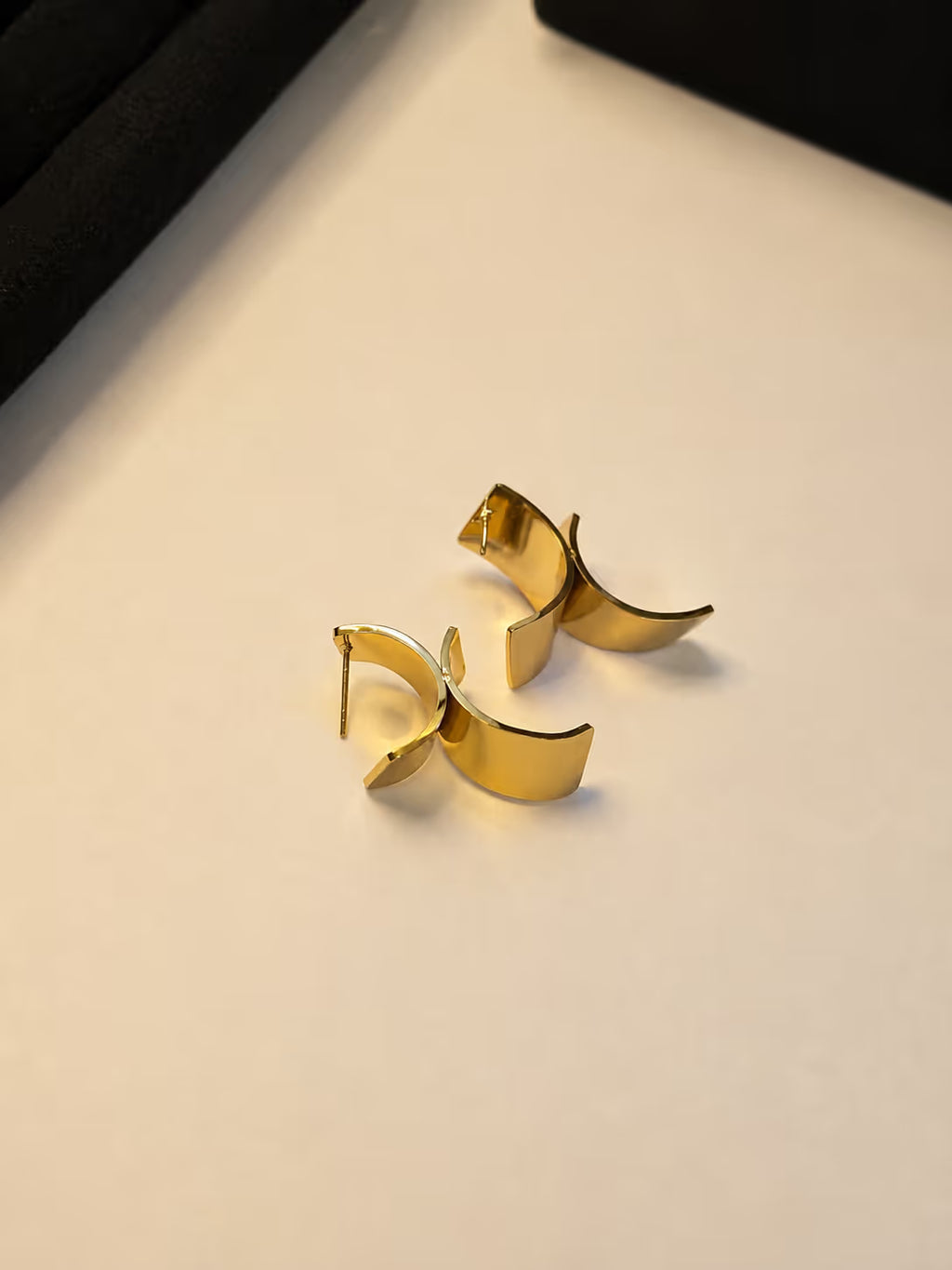 Gold Geometric Curved Stud Earrings - View 4 - Shop Aizel