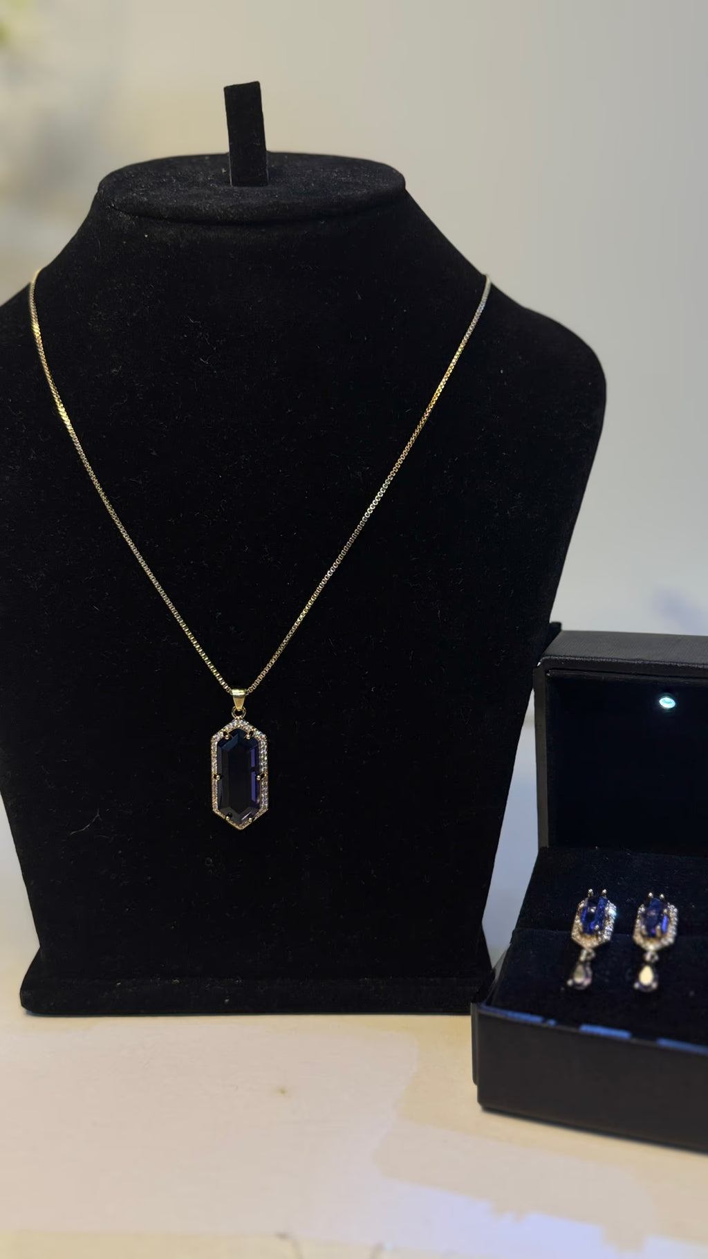 Blue Sapphire Hexagon Pendant Necklace & Earring Set - Original 1 - Shop Aizel