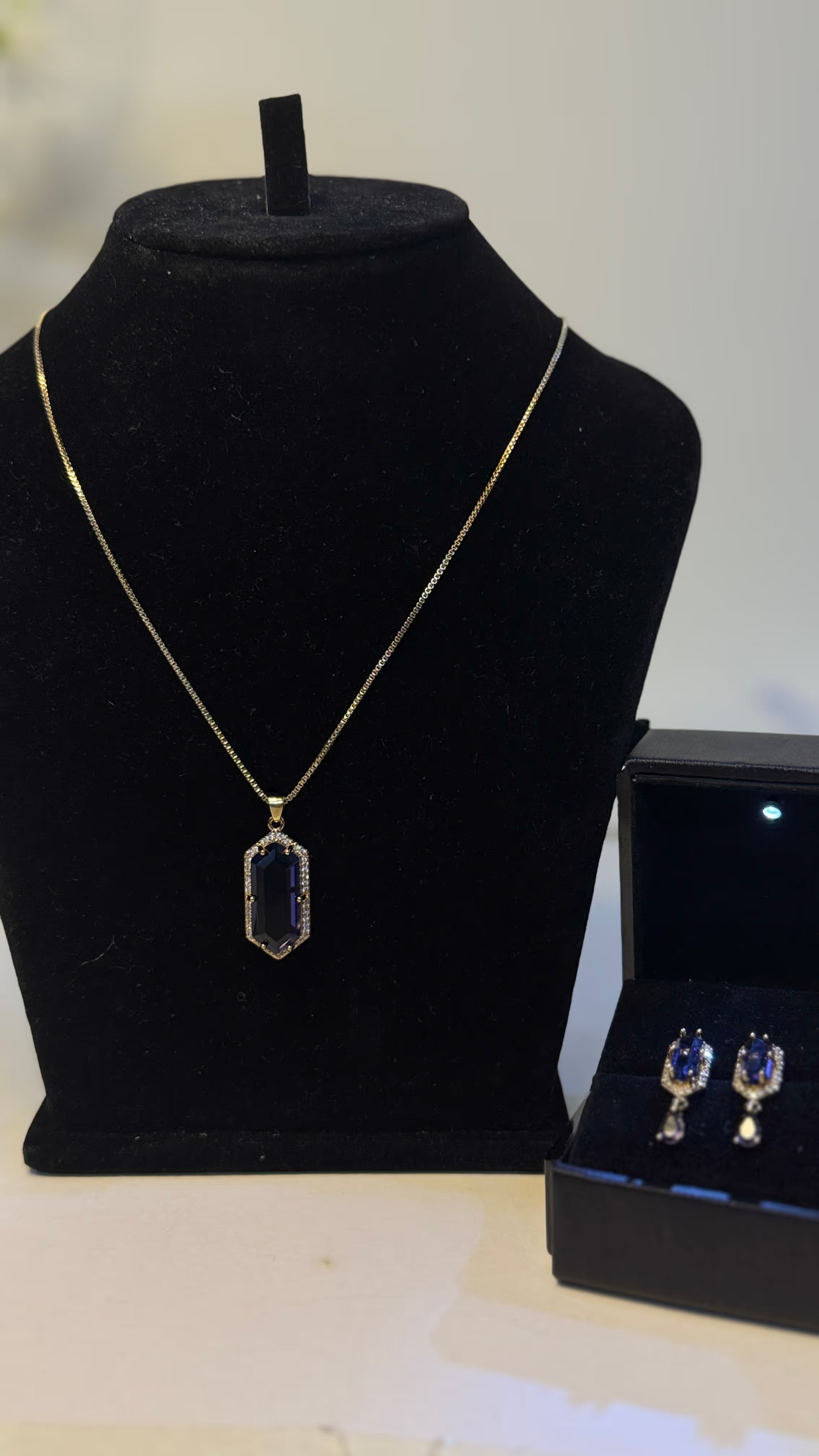 Blue Sapphire Hexagon Pendant Necklace & Earring Set - Original 1 - Shop Aizel